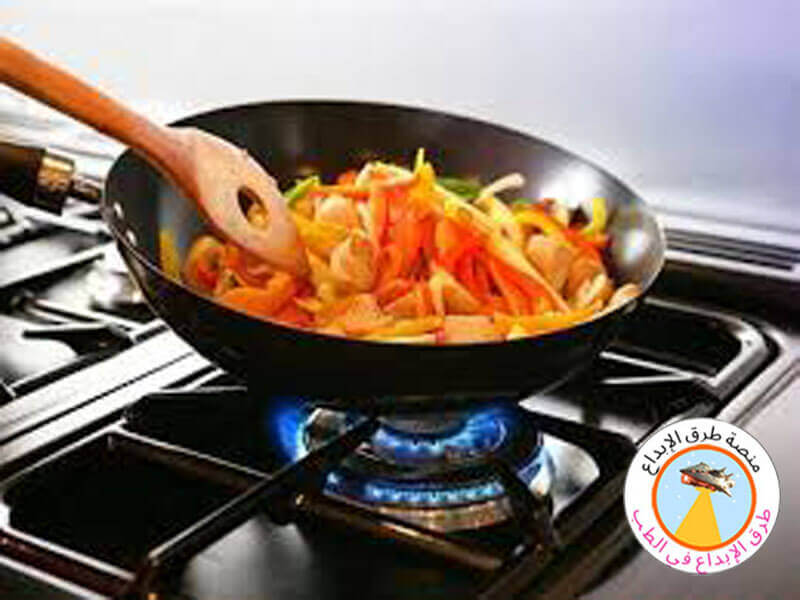 الوجبات السريعة مقابل الطعام المنزلي